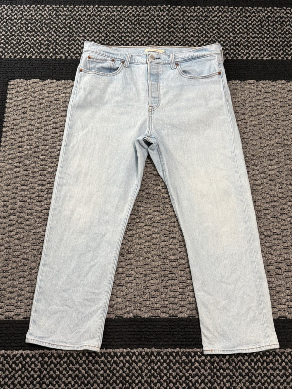 Levi’s Wedgie Straight Jeans Women’s 32 BIG E Premium Denim Casual Classic
